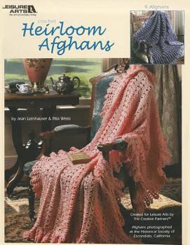 Paperback Heirloom Afghans Book