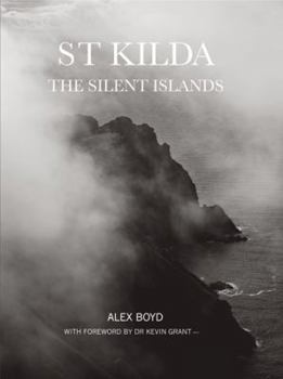 Hardcover St Kilda: The Silent Islands Book