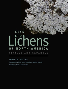 Paperback Keys to Lichens of North America: Revised and Expanded Book