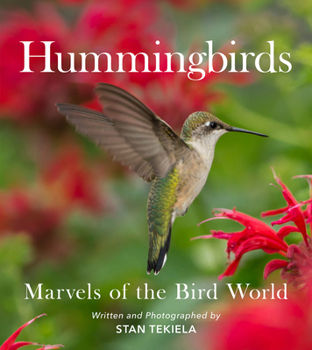 Paperback Hummingbirds: Marvels of the Bird World Book