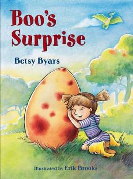 Hardcover Boo's Surprise Book