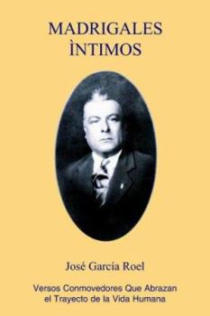 Paperback Madrigales Intimos Book