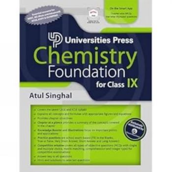 Paperback Chemistry Foundation for Class IX Book