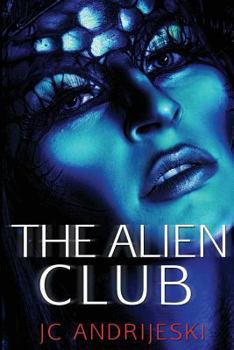 Paperback The Alien Club Book