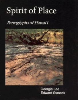 Paperback Spirit of Place: Petroglyphs of Hawaii Book