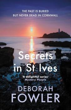 Paperback Secrets in St Ives: Cosy Crime on the Cornish Coast Book