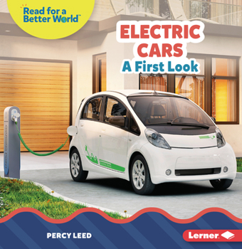 Paperback Electric Cars: A First Look Book