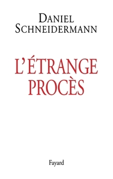 Paperback L'Etrange procès [French] Book