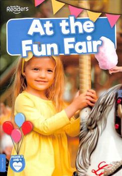 Paperback At the Fun Fair (BookLife Readers) Book