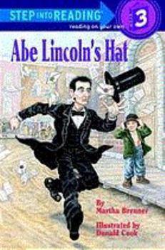 Paperback Abe Lincolns Hat Book