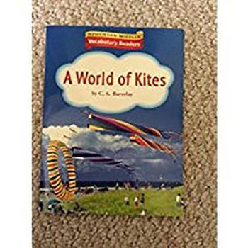 Paperback A World of Kites: Theme 4.3 Level 4 Book