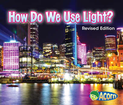 Paperback How Do We Use Light? Book
