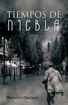 Paperback Tiempos de Niebla [Spanish] Book