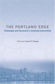 Paperback The Portland Edge: Challenges and Successes in Growing Communities Book