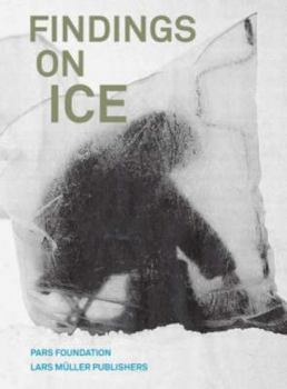 Paperback Findings on Ice Book