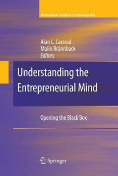 Paperback Understanding the Entrepreneurial Mind: Opening the Black Box Book