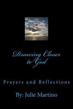 Paperback Drawing Closer to God Book
