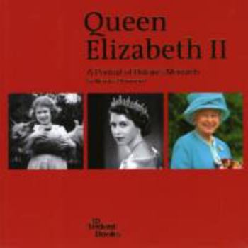 Paperback Queen Elizabeth II: A Portrait of Britain's Monarch Book