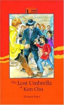 Paperback The Lost Umbrella of Kim Chu: Level 1: 1,400 Word Vocabulary Book