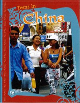 Paperback Teens in China (Global Connections) Book