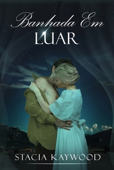 Paperback Banhada Em Luar [Portuguese] [Large Print] Book