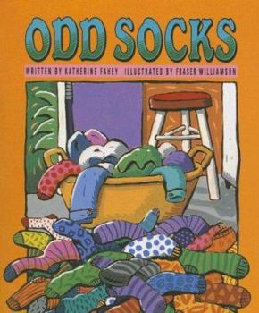 Paperback Odd Socks (Literacy Tree: Safe and Sound) Book