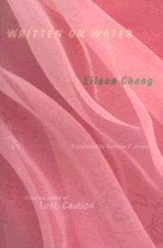 Paperback Written on Water (Weatherhead Books on Asia) Book