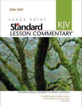 Paperback Standard Lesson Commentary [Large Print] Book