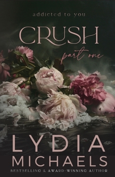 Paperback Crush [Large Print] Book