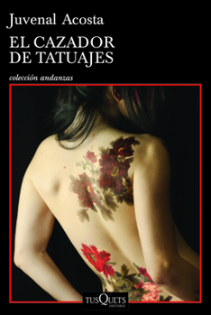 Paperback El Cazador de Tatuajes [Spanish] Book