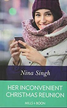 Hardcover Her Inconvenient Christmas Reunion [Large Print] Book