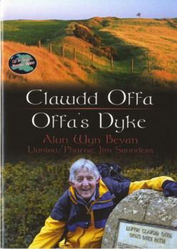Paperback Clawdd Offa/Offa's Dyke Book