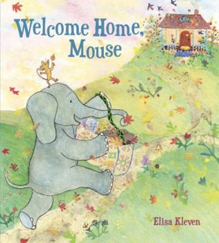 Hardcover Welcome Home, Mouse Book