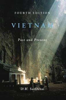 Paperback Vietnam: Past and Present Book