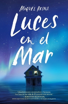 Paperback Luces en el Mar [Spanish] Book