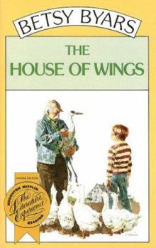 Paperback The House of Wings Implementation Level 6: Houghton Mifflin Reading Book
