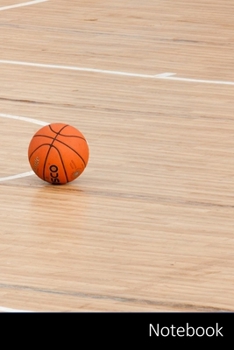 Paperback Notebook: バスケットボールコート、ボーӤ Book