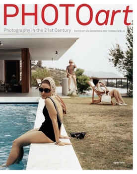 Paperback Photoart: Photography in the 21st Century Book