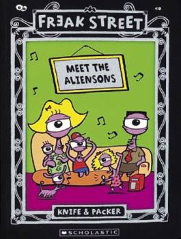 Paperback Meet the Aliensons (Freak Street) Book