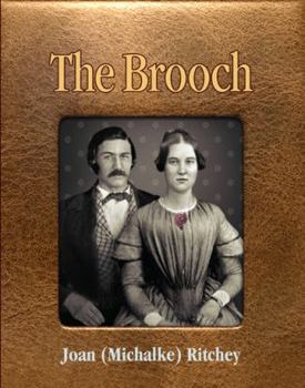 Paperback The Brooch Book