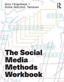 Paperback The Social Media Methods Workbook Book