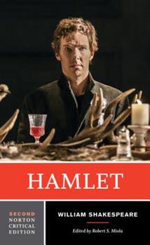 Paperback Hamlet: A Norton Critical Edition Book