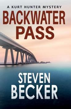 Paperback Backwater Pass: A Kurt Hunter Mystery Book