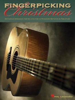 Paperback Fingerpicking Christmas Solo Guitar Songbook 20 Classic Carols in Notes and Tablature Includes Silent Night, Jingle Bells, the First Noel and More Hal Book