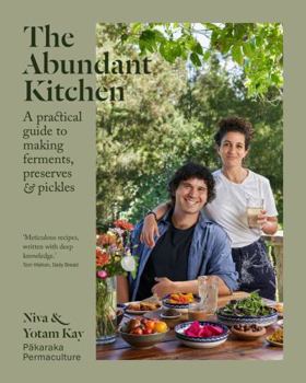 Paperback The Abundant Kitchen Book