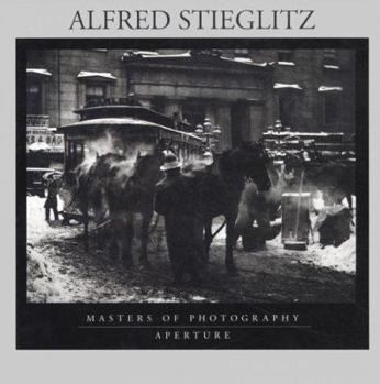 Hardcover Alfred Stieglitz: Masters of Photography Series Book