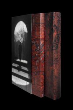 Hardcover Yale 1900-2001 Book
