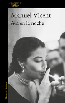 Paperback Ava En La Noche / Ava in the Night [Spanish] Book
