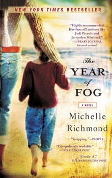 Paperback The Year of Fog Book