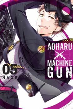 Paperback Aoharu X Machinegun, Volume 5 Book